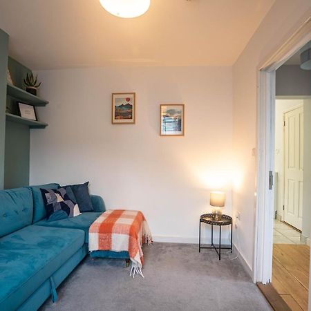 The Becket - Three Bedroom City Centre House With Parking Canterbury Dış mekan fotoğraf