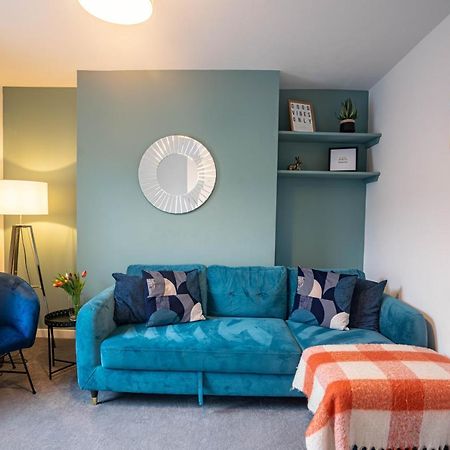 The Becket - Three Bedroom City Centre House With Parking Canterbury Dış mekan fotoğraf
