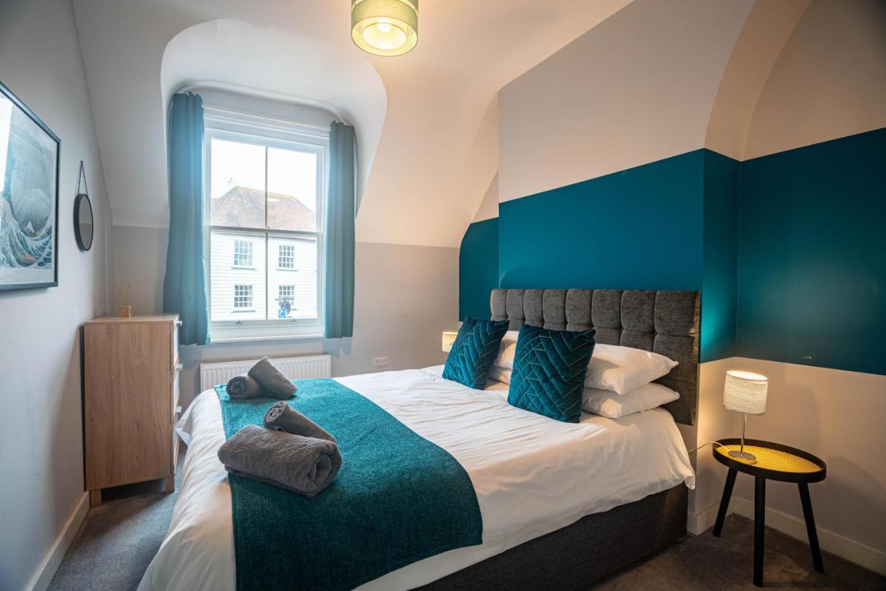 The Becket - Three Bedroom City Centre House With Parking Canterbury Dış mekan fotoğraf