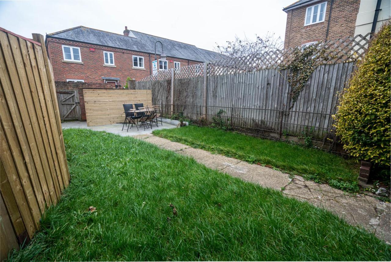 The Becket - Three Bedroom City Centre House With Parking Canterbury Dış mekan fotoğraf